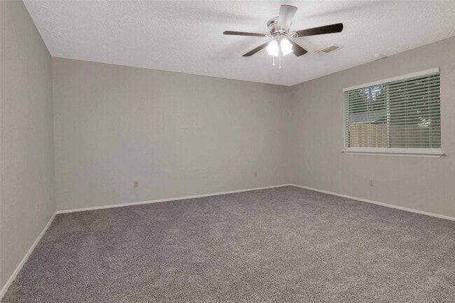 Building Photo - 503 Derbyshire Dr