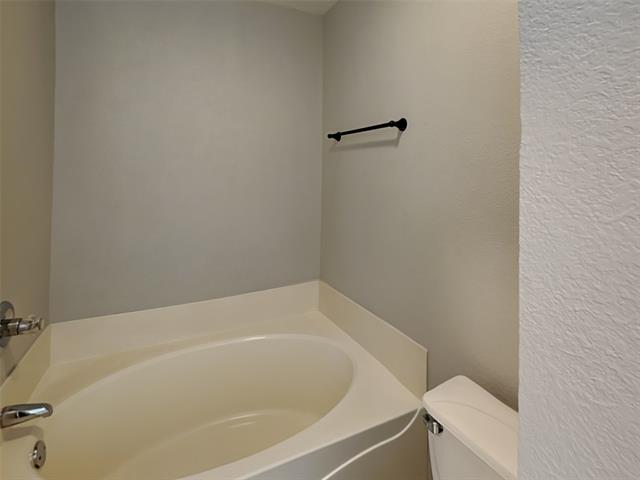 Building Photo - 5558 Heatherglen Terrace