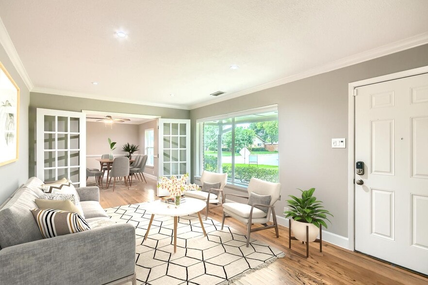 Building Photo - Polished Northwest Dallas home with quick North Tollway access