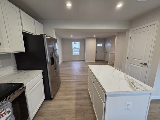 Building Photo - 3346 Marble Loop