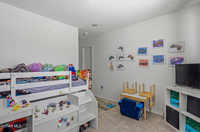 Building Photo - 12748 Tre Maximiliano Ave