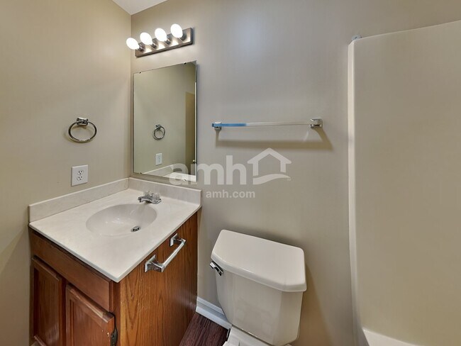 Building Photo - 1925 Tourmaline Dr