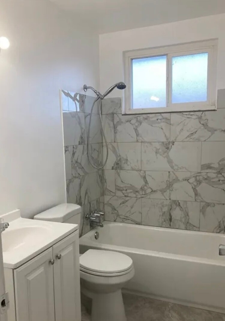 Building Photo - 17263 Owen St