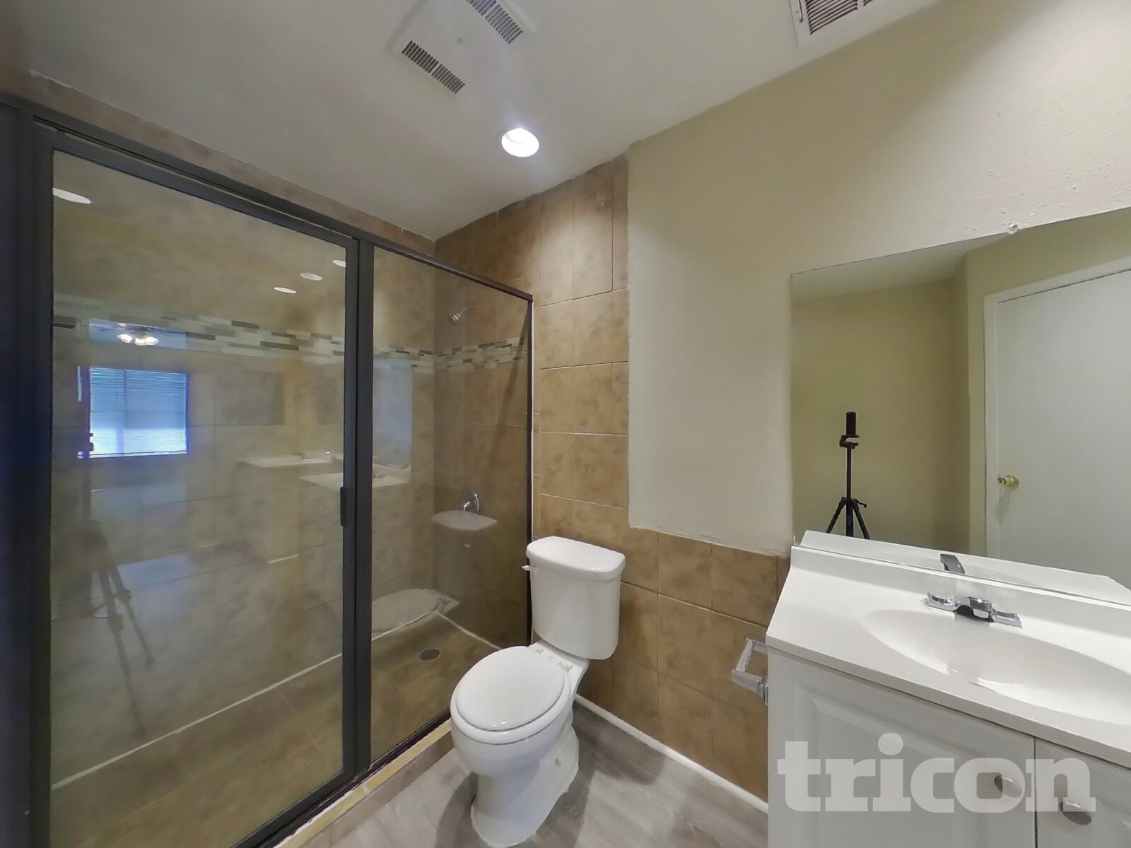 Building Photo - 10526 Kinderhook Dr