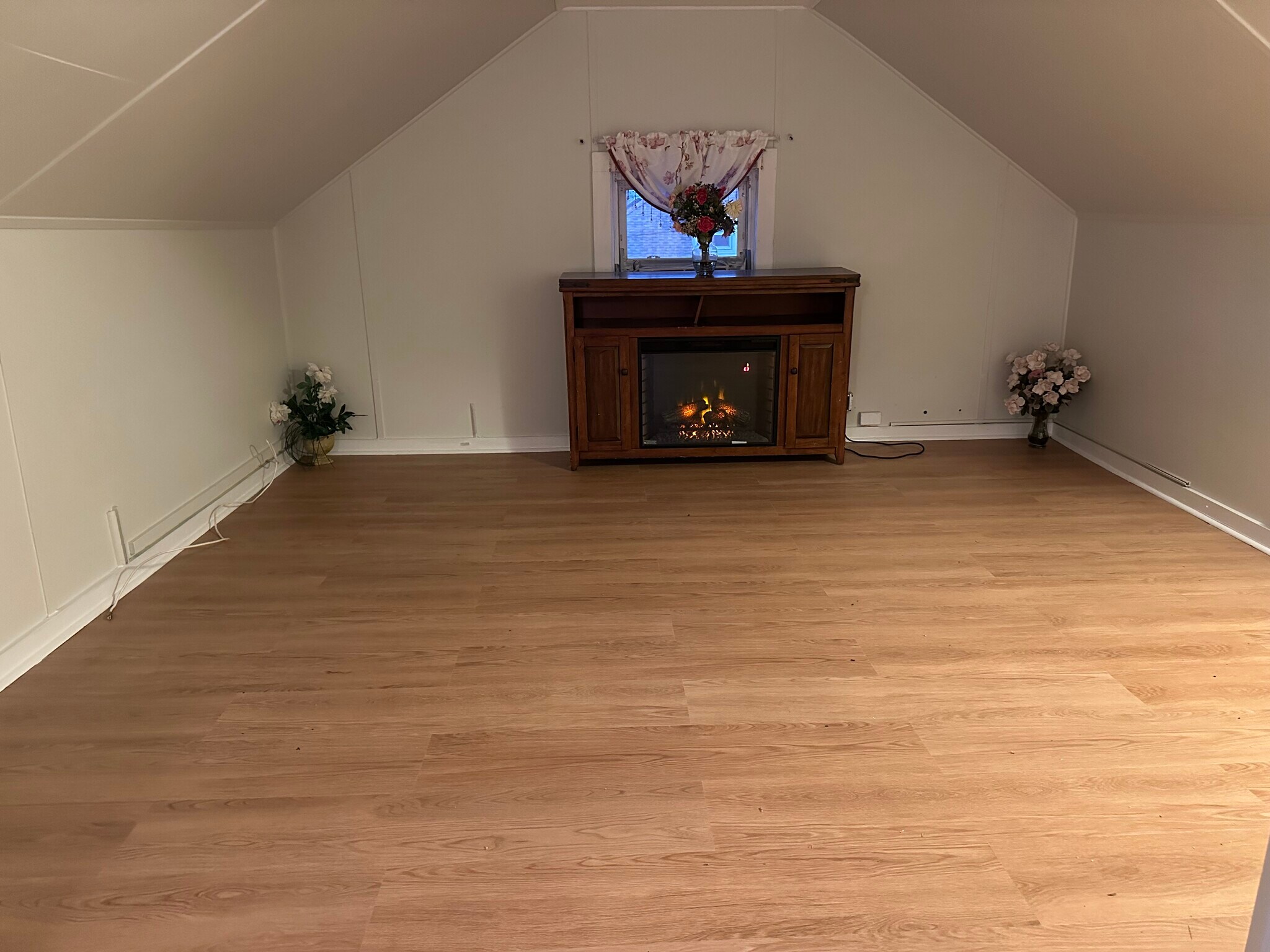 Building Photo - 269 N 1st Ave