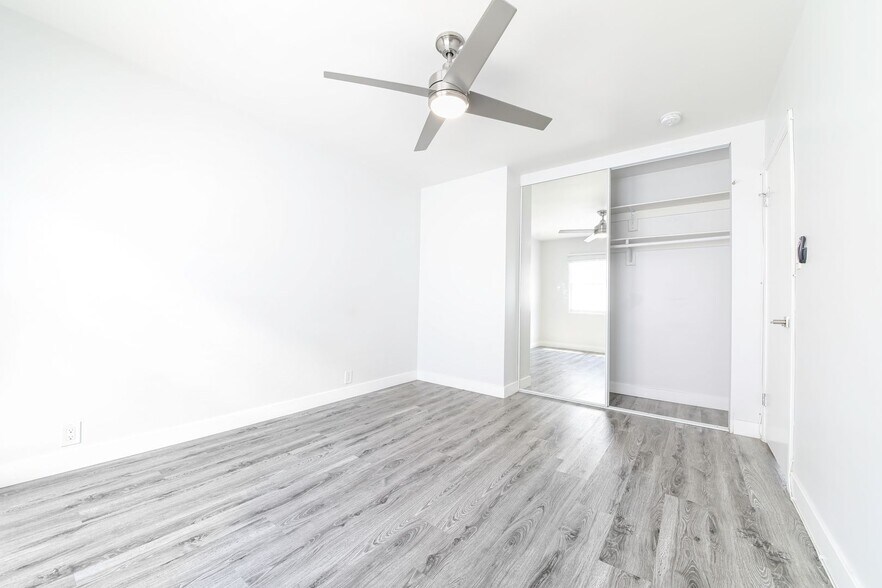 Building Photo - 241 Bonito Ave