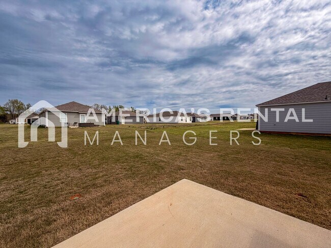 Building Photo - New Construction Home for Rent in Tuscaloosa, AL!