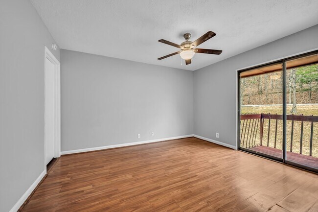 Building Photo - 214 Old Hickory Blvd