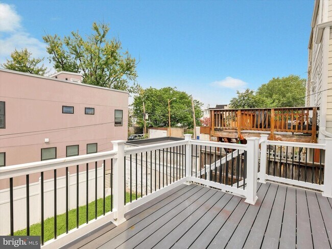 Building Photo - 4210 4th St NW
