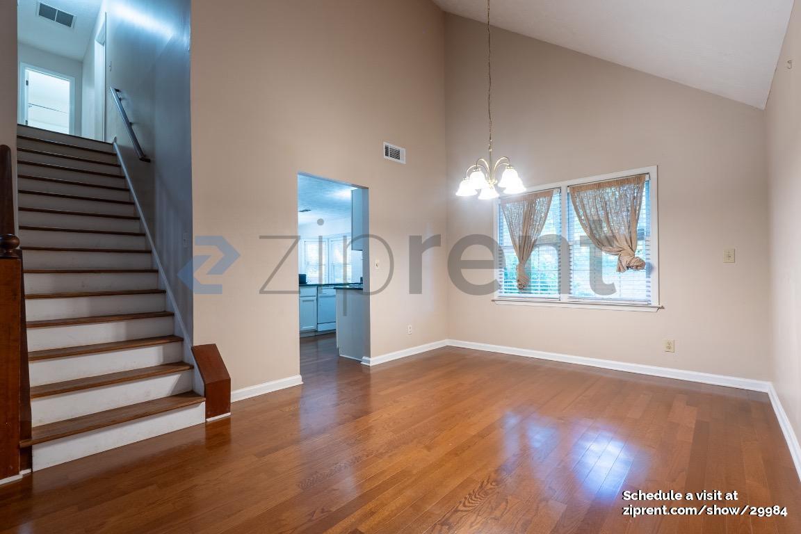 Building Photo - 125 Pine Top Ct