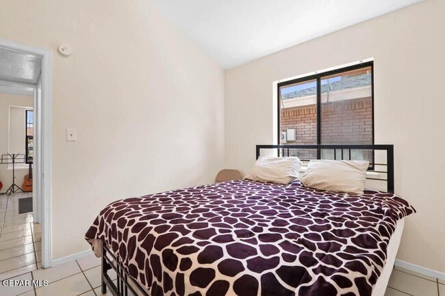 Building Photo - 1777 Alan Shepard Ln