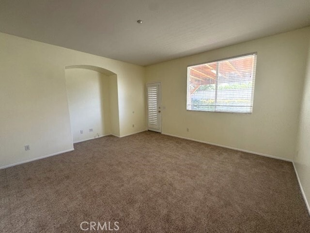 Building Photo - 15535 Caroline St