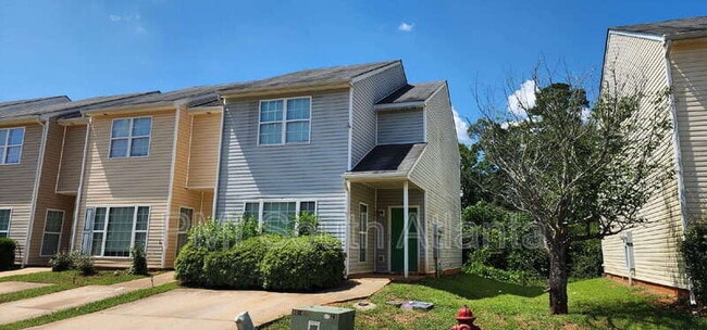 Building Photo - 1745 Carrington Dr