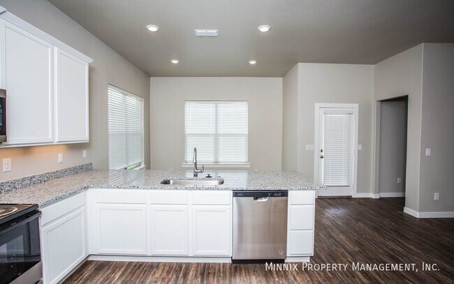 Building Photo - 2154 Kirksey Ave