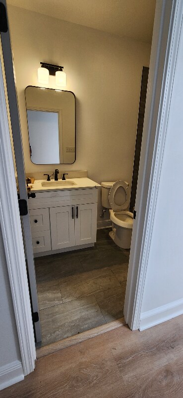 Building Photo - 2431 Franklin Ave