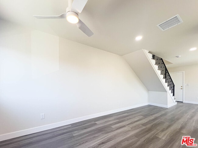 Building Photo - 6535 Pickering Ave
