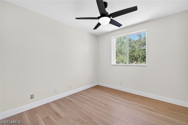 Building Photo - 9734 Silvercreek Ct