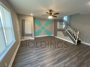 Building Photo - 329 Cranston Ave