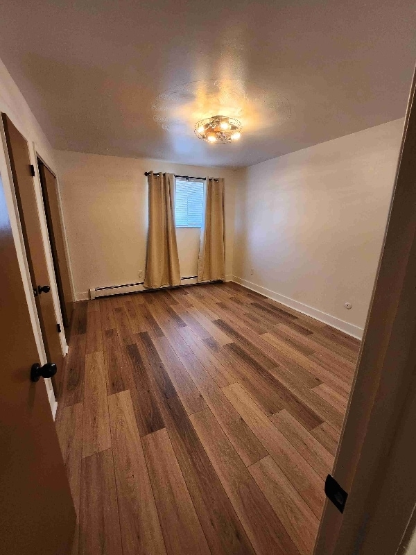 Building Photo - 30 Emery Way