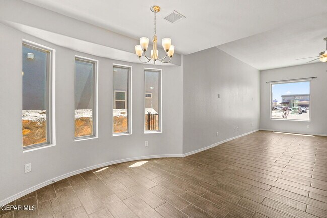 Building Photo - 778 Lemington St