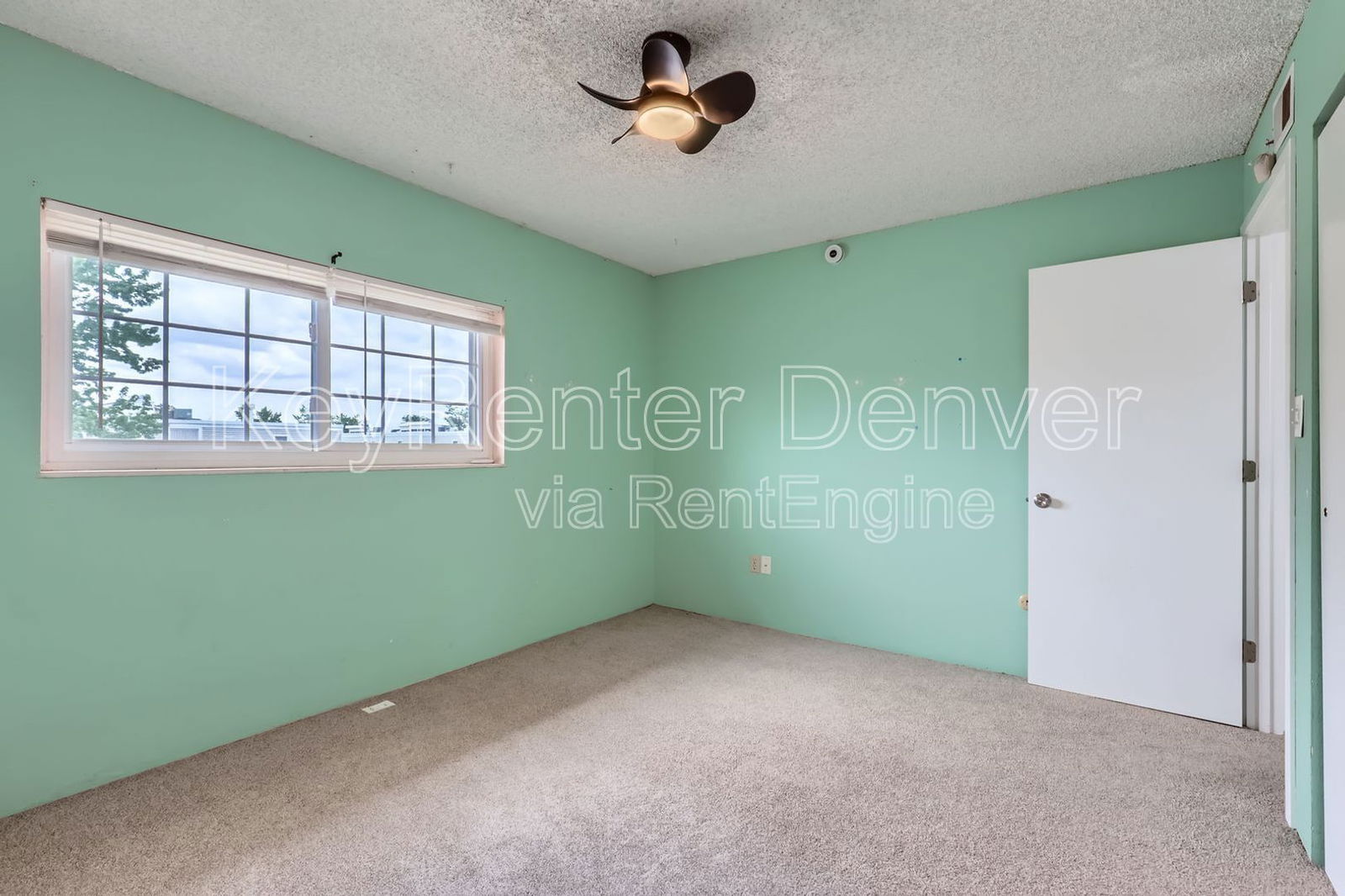 Building Photo - 6800 E Tennessee Ave