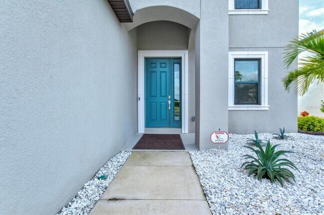 Building Photo - 9312 Tequila Sunrise Dr