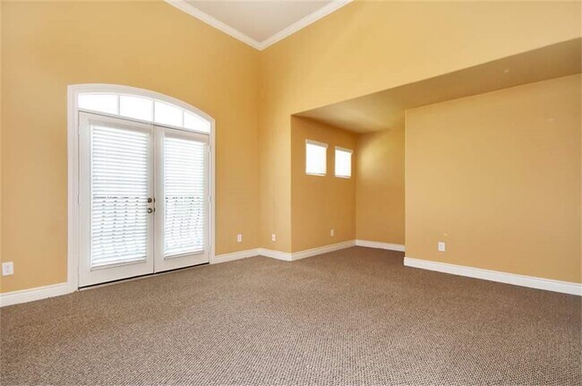 Building Photo - 1717 Spring St