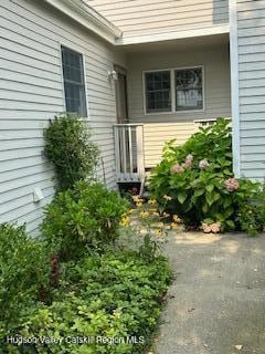 Building Photo - 93 Sandalwood Ln