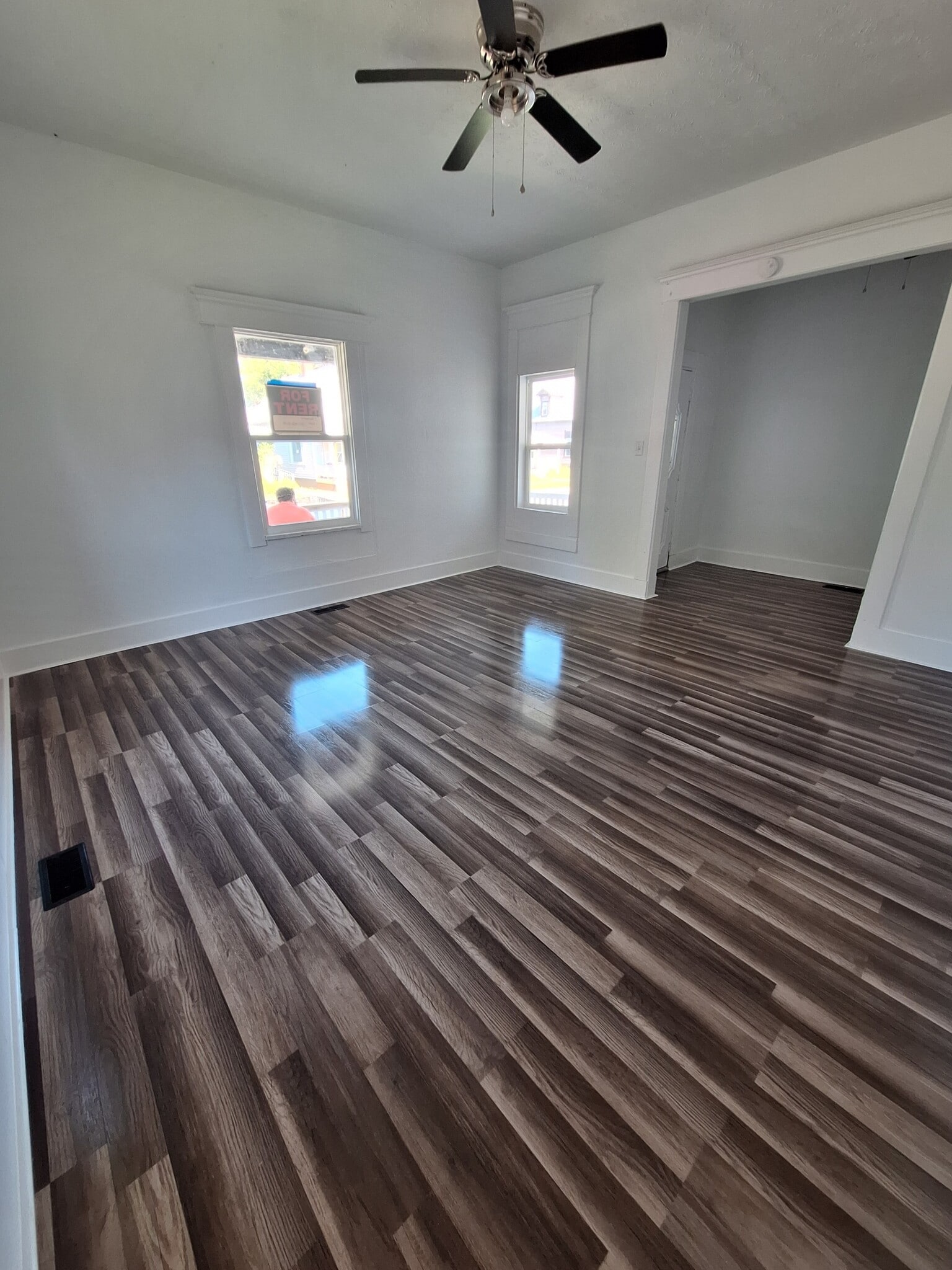 Building Photo - 515 W Franklin St