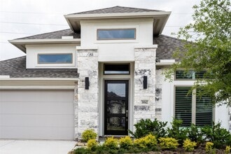 Building Photo - 30142 Gold Finch Pl