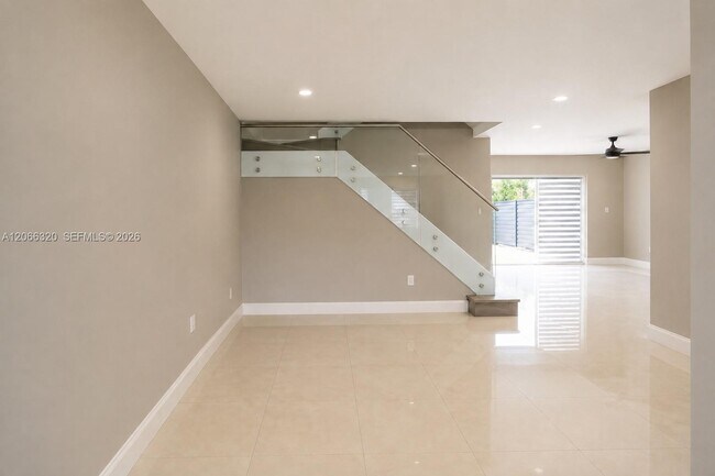 Building Photo - 16354 SW 48th Terrace