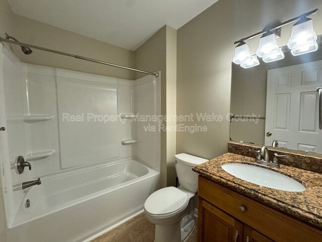 Building Photo - 5754 Pool Side Dr