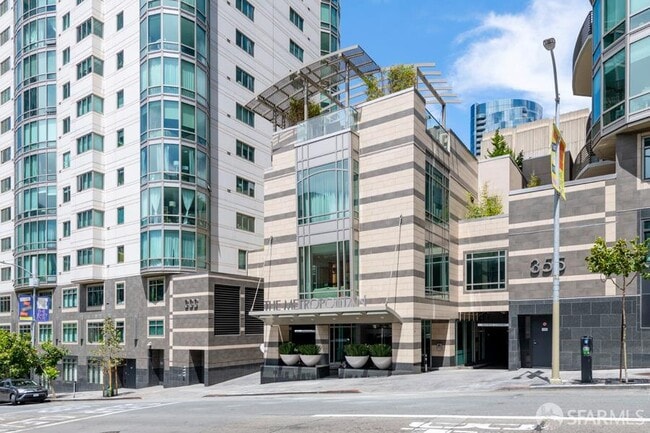 Building Photo - 355 1st St