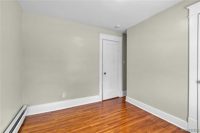 Building Photo - 69 W Northrup Pl