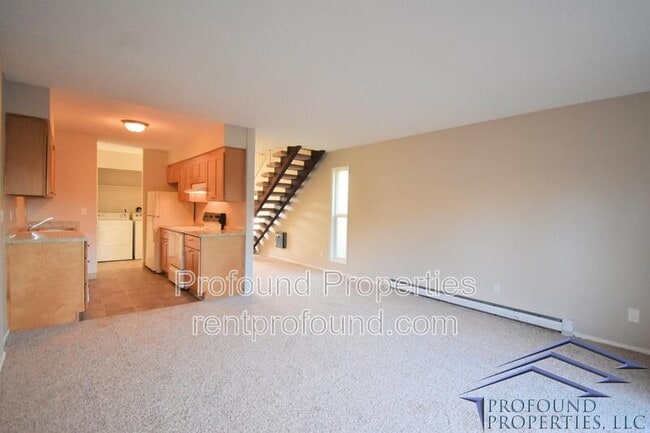 Building Photo - 6030 SW 130th Ave