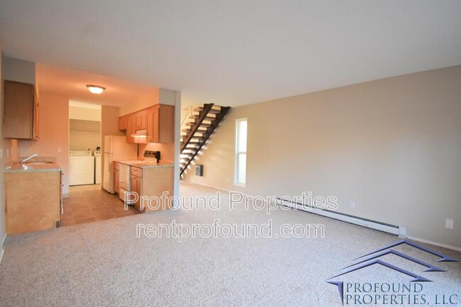 Building Photo - 7125 SW 130th Ave