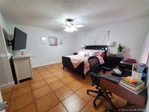 Building Photo - 14927 SW 89th St