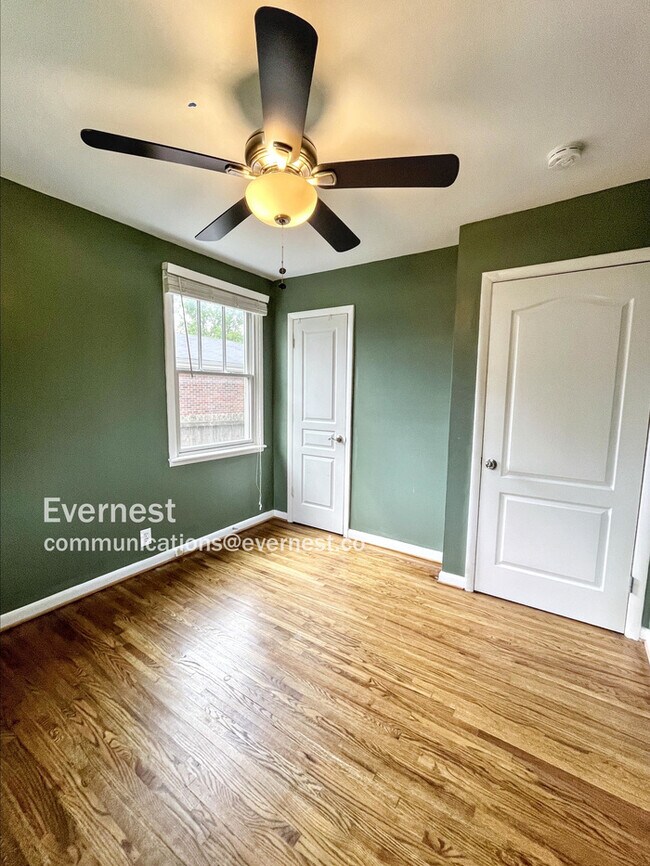 Building Photo - 1020 Delmas Ave