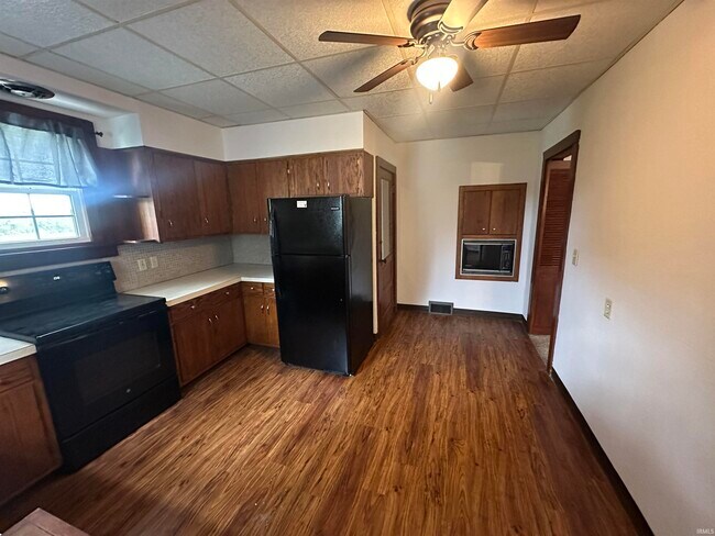Building Photo - 2451 Durlin Rd