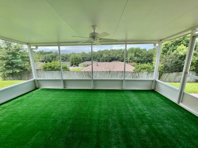 Building Photo - 1221 Northview Dr