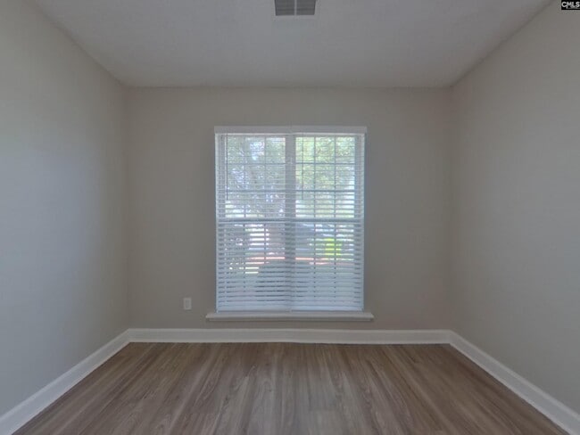 Building Photo - 92 Providence Plantation Cir