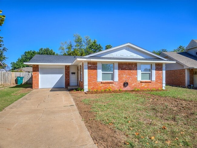 Building Photo - 14008 Gateway Dr