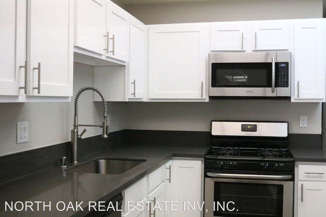 Building Photo - 4912 Kester Ave