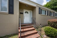 Building Photo - 1803 Heath St