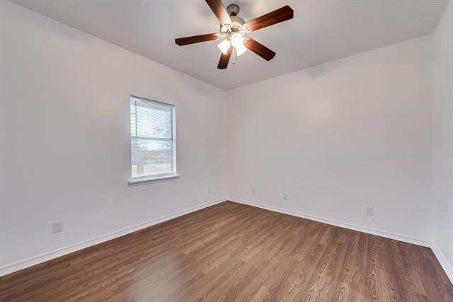 Building Photo - 706 Audra Ln