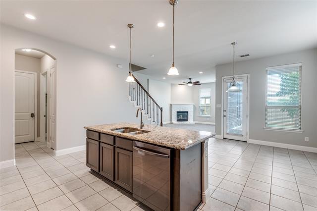 Building Photo - 2202 Fairfield Ave