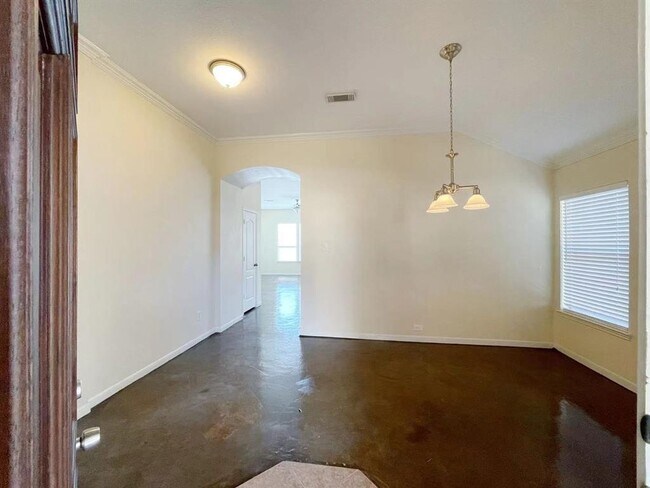 Building Photo - 1618 Eberhart Star Ct