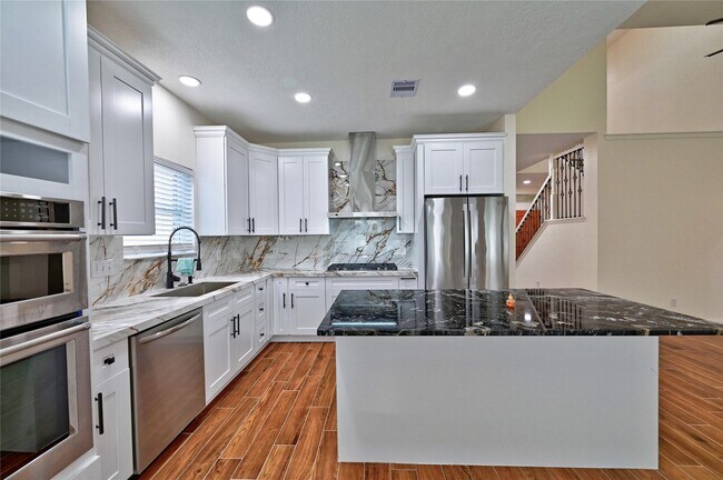 Building Photo - 17907 Pelican Way Rd