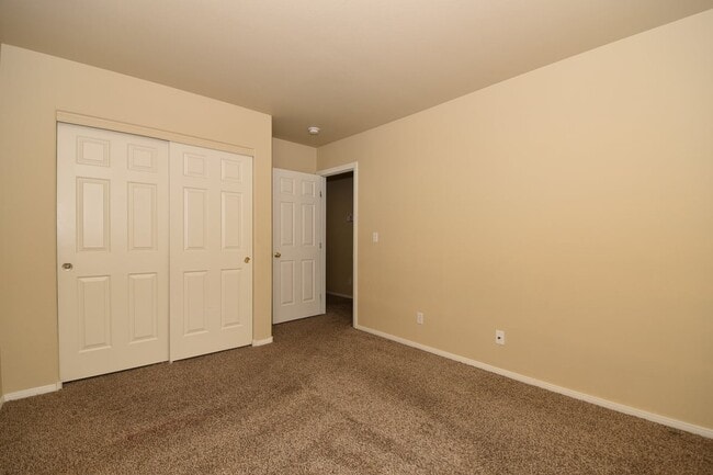 Building Photo - Beautiful Southwest 2-Story Home with Spacious Layout & Covered Patio