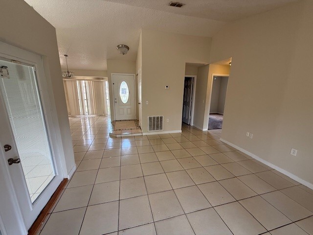 Building Photo - 843 Franconville Ct